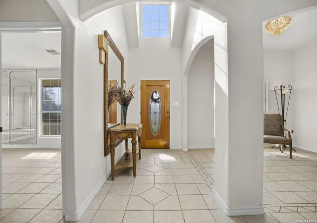Photo 4 of Sale Pending at 11560 Fm 775, Floresville, TX 78114 | MLS# 1946421 | Listing updated on 2026-04-01