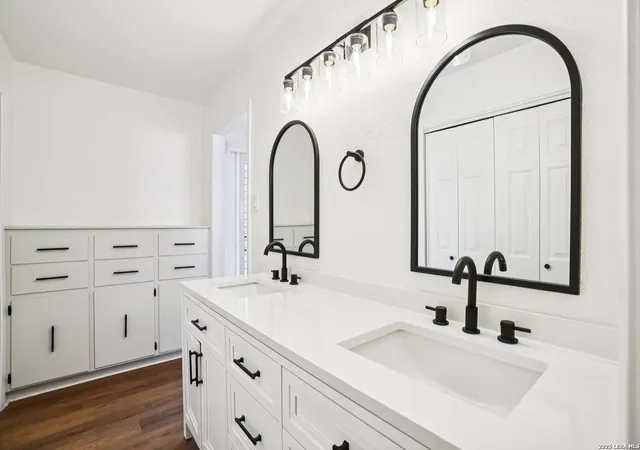 Photo 4 of Sale Pending at 5906 Rimkus Dr, Leon Valley, TX 78238 | MLS# 1946443 | Listing updated on 2026-03-25