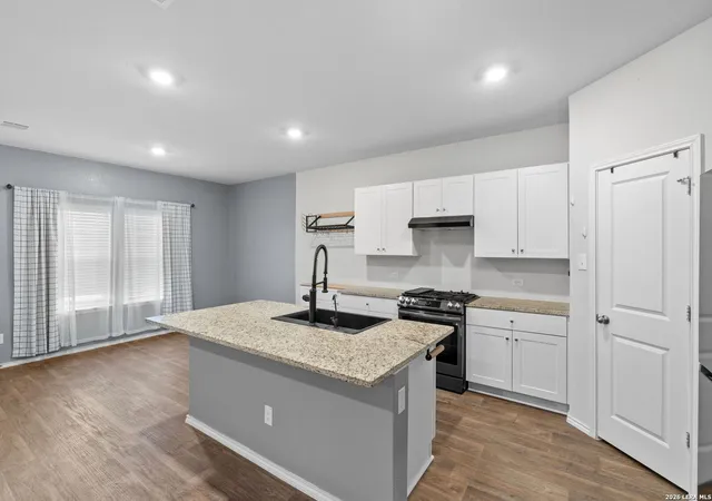 2nd image of 2965 Wolfcreek, New Braunfels, TX 78130 | MLS# 1946464