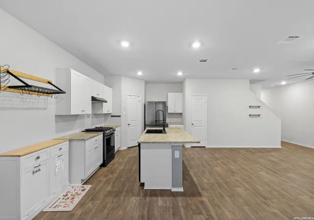 3rd image of 2965 Wolfcreek, New Braunfels, TX 78130 | MLS# 1946464