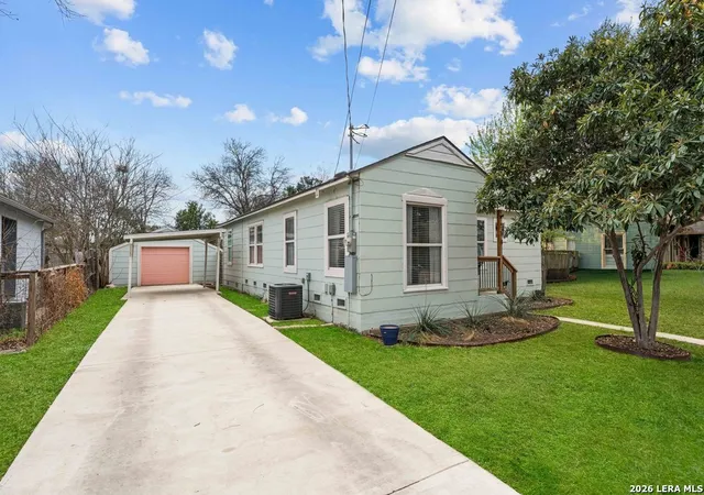 Photo 4 of Sale Pending at 114 New Hvn, San Antonio, TX 78209 | MLS# 1946481 | Listing updated on 2026-04-02