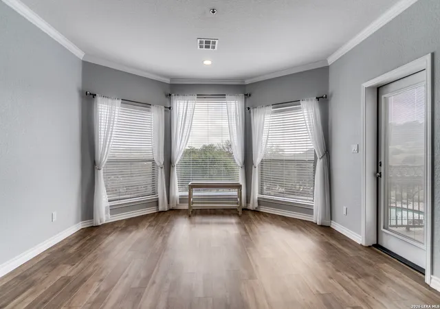 4th image of 20 Tapatio Dr #101, Boerne, TX 78006 | MLS# 1946486