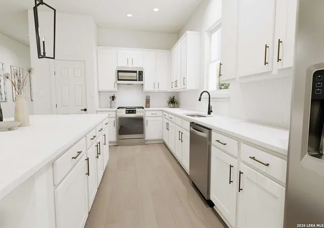 Photo 1 of Sale Pending at 1706 Hidden Fox, New Braunfels, TX 78132 | MLS# 1946558 | Listing updated on 2026-04-27