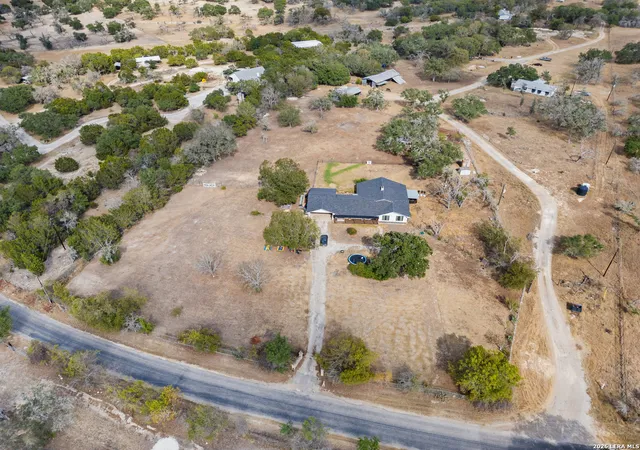 39th image of 25 Poehnert, Boerne, TX 78006 | MLS# 1946567