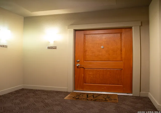 3rd image of 7342 Oak Manor #7109, San Antonio, TX 78229 | MLS# 1946583