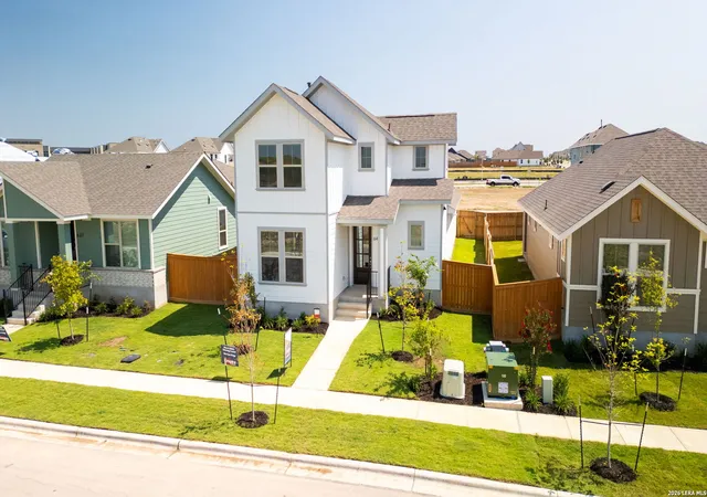 Photo 1 of Sale Pending at 641 Salamander, San Marcos, TX 78666 | MLS# 1946615 | Listing updated on 2026-03-24