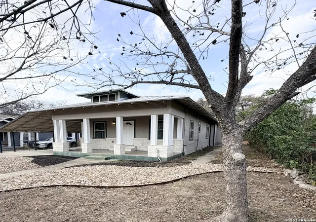 2nd image of 829 E Drexel Ave, San Antonio, TX 78210 | MLS# 1946644