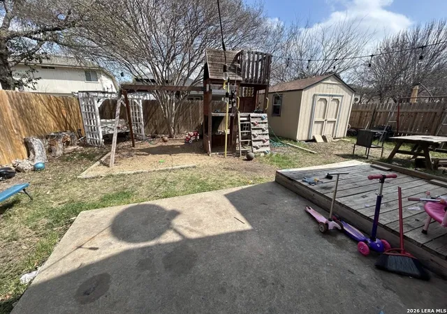 Photo 3 of Single family home for sale at 7250 Burns Xing, San Antonio, TX 78250 | MLS# 1946703 | Listing updated on 2026-03-17