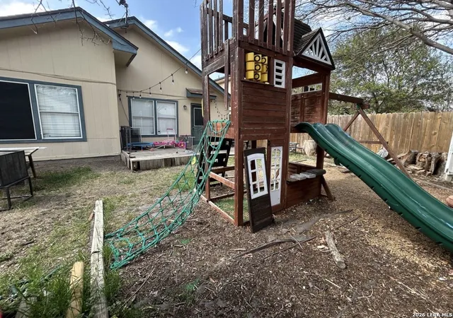 Photo 3 of Single family home for sale at 7250 Burns Xing, San Antonio, TX 78250 | MLS# 1946703 | Listing updated on 2026-03-17