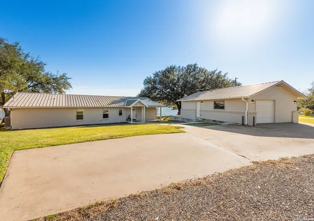 3rd image of 516 Island Lodges, Buchanan Dam, TX 78609 | MLS# 1946724
