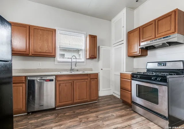 3rd image of 116 Carroll St, San Antonio, TX 78225 | MLS# 1946769