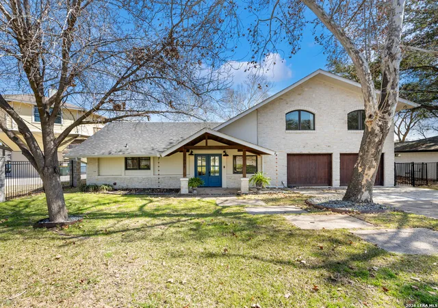 3rd image of 1001 Lakeshore, Marble Falls, TX 78654 | MLS# 1946791