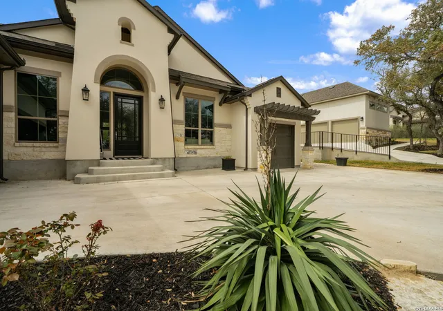 Photo 3 of Single family home for sale at 31027 Charolais, Bulverde, TX 78163 | MLS# 1946798 | Listing updated on 2026-09-06
