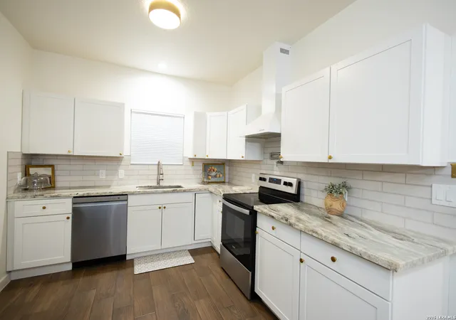Photo 3 of Single family home for sale at 2215 Lake Louise, San Antonio, TX 78228 | MLS# 1946830 | Listing updated on 2026-09-18