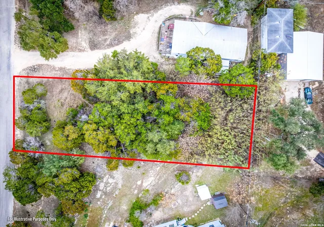 Photo 4 of Sale Pending at 1235 Lakeside, Canyon Lake, TX 78133 | MLS# 1946855 | Listing updated on 2026-08-18