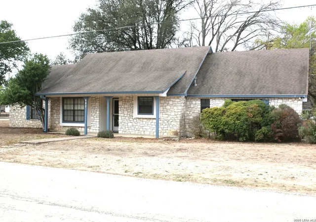 1st image of 802 Athens, Castroville, TX 78009 | MLS# 1946866