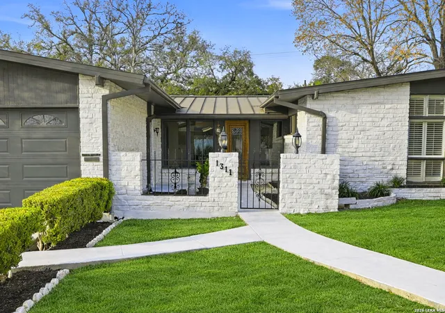Photo 3 of Single family home for sale at 1311 Wiltshire, Terrell Hills, TX 78209 | MLS# 1946898 | Listing updated on 2026-09-28