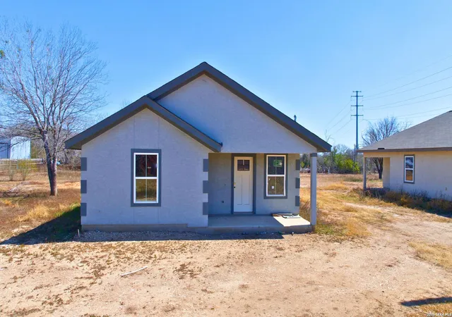 Photo 1 of Multi family home for sale at 4712 Higdon Rd, San Antonio, TX 78223 | MLS# 1946912 | Listing updated on 2026-03-23