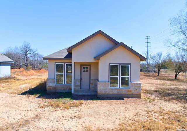 Photo 2 of Multi family home for sale at 4712 Higdon Rd, San Antonio, TX 78223 | MLS# 1946912 | Listing updated on 2026-03-23