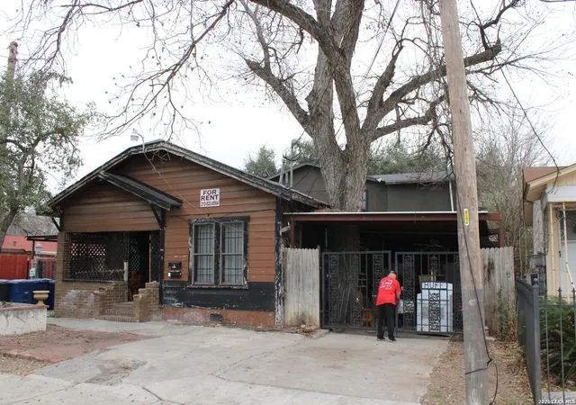 Photo 1 of Multi family home for sale at 306 E Huff, San Antonio, TX 78214 | MLS# 1946939 | Listing updated on 2026-09-01