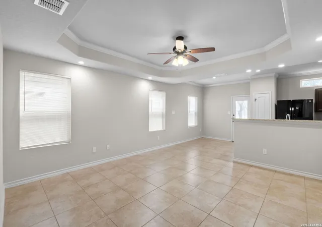 Photo 3 of Sale Pending at 6934 Lakeview Dr, San Antonio, TX 78244 | MLS# 1946992 | Listing updated on 2026-04-24