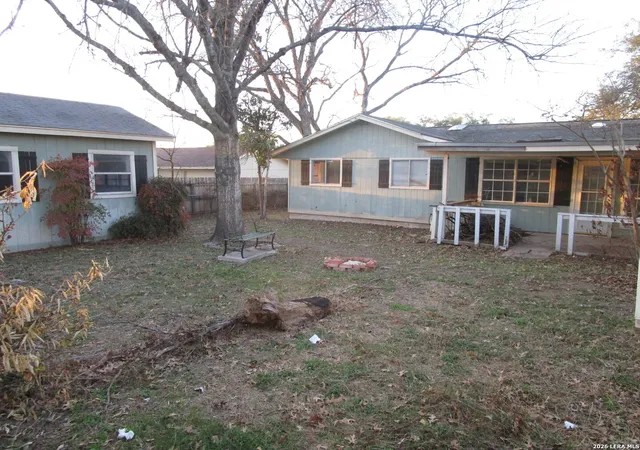 Photo 3 of Sale Pending at 4614 Cambray, San Antonio, TX 78229 | MLS# 1947045 | Listing updated on 2026-08-20