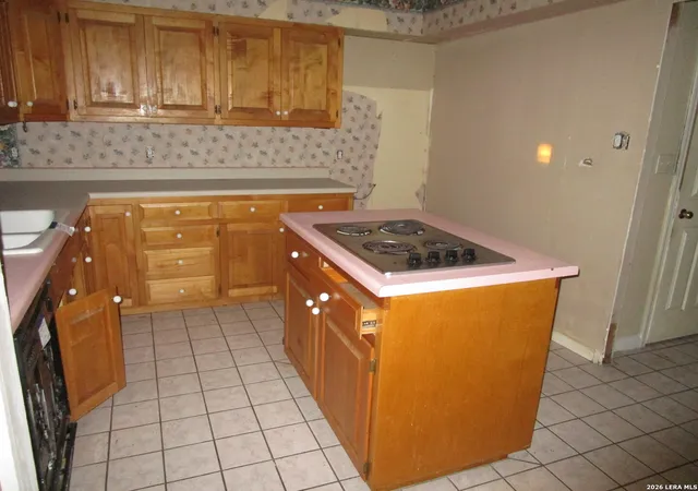 Photo 3 of Sale Pending at 4614 Cambray, San Antonio, TX 78229 | MLS# 1947045 | Listing updated on 2026-08-20