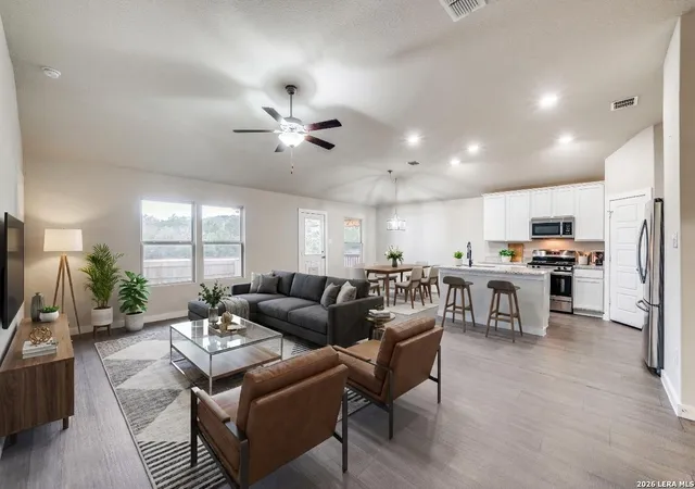 3rd image of 7060 Rimwood, Live Oak, TX 78233 | MLS# 1947109