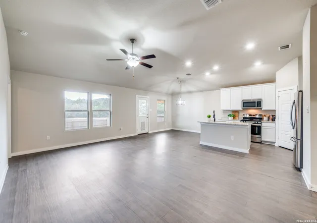 4th image of 7060 Rimwood, Live Oak, TX 78233 | MLS# 1947109