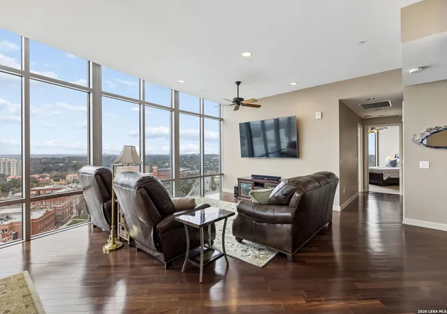 Homes for sale in San Antonio, TX | 4242 Broadway #1504, San Antonio, TX 78209 | MLS# 1947137