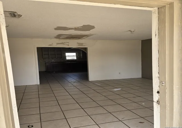 Photo 4 of Single family home for sale at 22903 Sweet Liberty, Elmendorf, TX 78112 | MLS# 1947138 | Listing updated on 2026-08-01