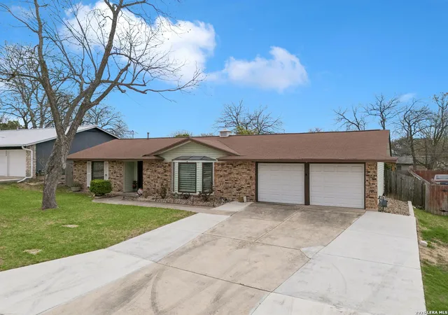 3rd image of 218 Whispering Oaks, Live Oak, TX 78233 | MLS# 1947142