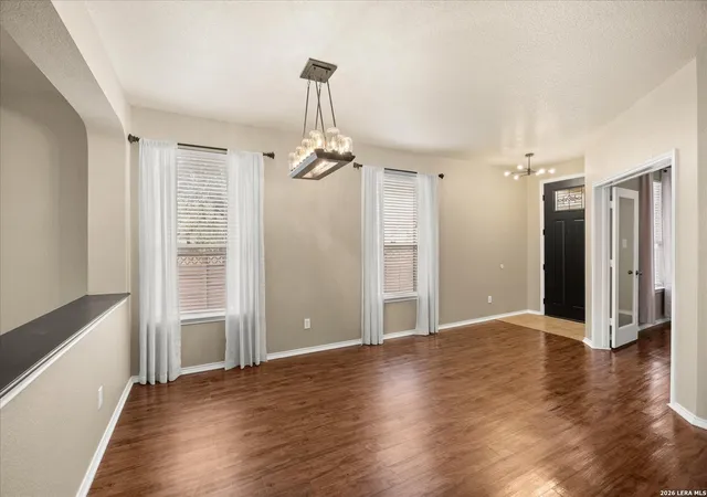 Photo 4 of Sale Pending at 24804 Forum Cir, San Antonio, TX 78255 | MLS# 1947163 | Listing updated on 2026-03-28