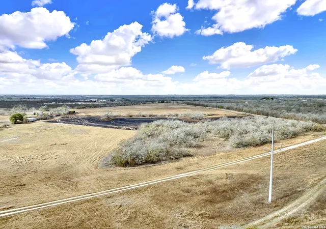 5th image of 4884 County Road 342, Kenedy, TX 78119 | MLS# 1947193
