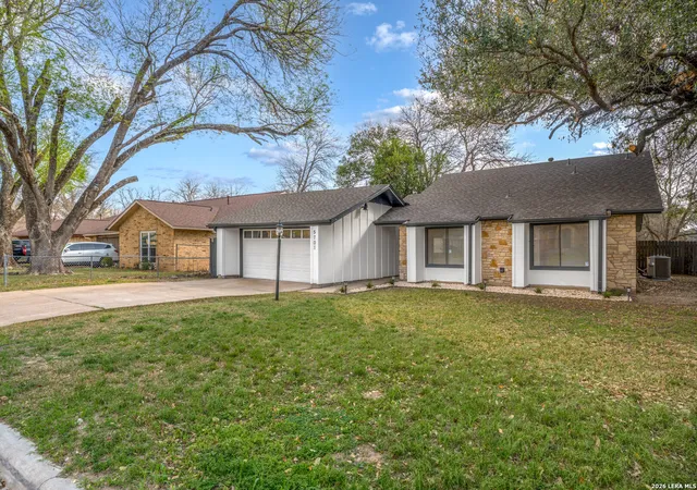 Photo 3 of Sale Pending at 5701 Whitebrook Dr, Austin, TX 78724 | MLS# 1947218 | Listing updated on 2026-04-17