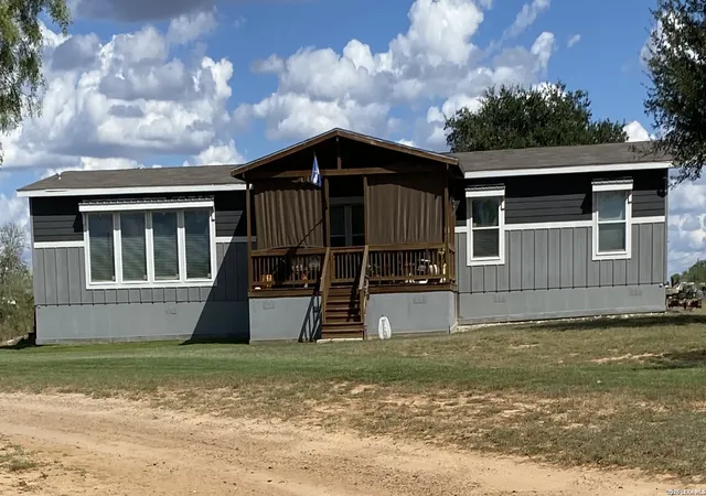 1st image of 316 County Road 775, Devine, TX 78016 | MLS# 1947232
