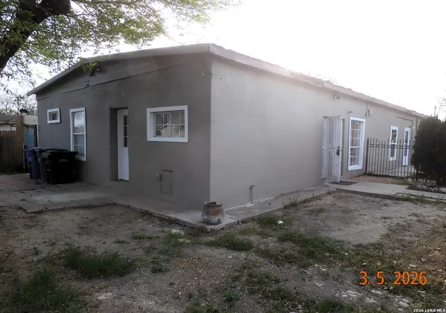 Photo 3 of Multi family home for sale at 501 Sw 34Th, San Antonio, TX 78237 | MLS# 1947261 | Listing updated on 2026-05-25