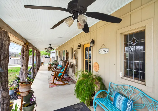 Photo 4 of Single family home for sale at 405 Coughran, Pleasanton, TX 78064 | MLS# 1947294 | Listing updated on 2026-08-15