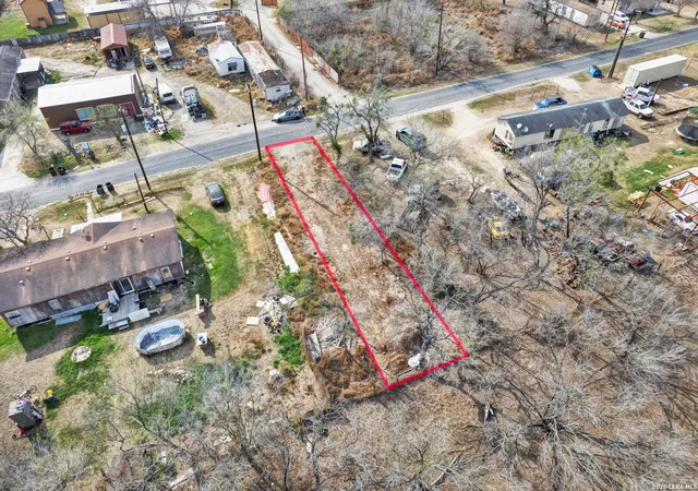 Photo 1 of Land for sale at 18962 Lagloria Rd, Elmendorf, TX 78112 | MLS# 1947308 | Listing updated on 2026-06-12