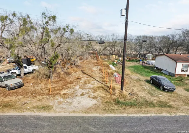 Photo 2 of Land for sale at 18962 Lagloria Rd, Elmendorf, TX 78112 | MLS# 1947308 | Listing updated on 2026-06-12