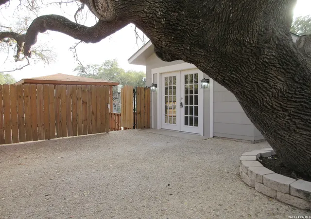 17th image of 301 Mockingbird, Devine, TX 78016 | MLS# 1947316