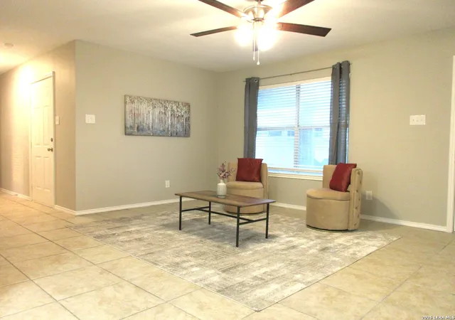 2nd image of 606 Hon, Jourdanton, TX 78026 | MLS# 1947324