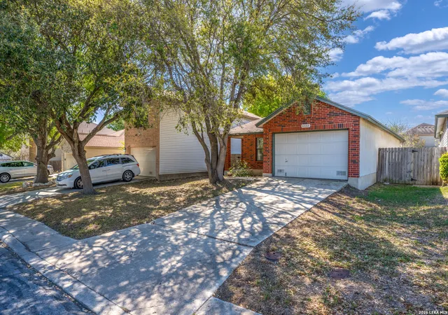 Photo 3 of Single family home for sale at 6622 Evenridge, San Antonio, TX 78239 | MLS# 1947354 | Listing updated on 2026-09-09
