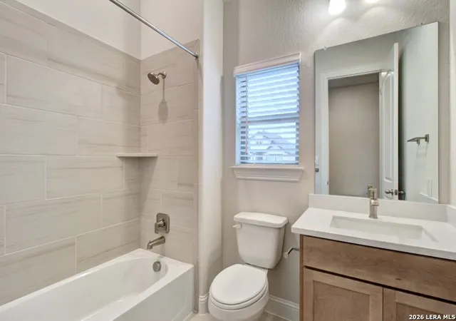 5th image of 735 Navarro Street, New Braunfels, TX 78132 | MLS# 1947401