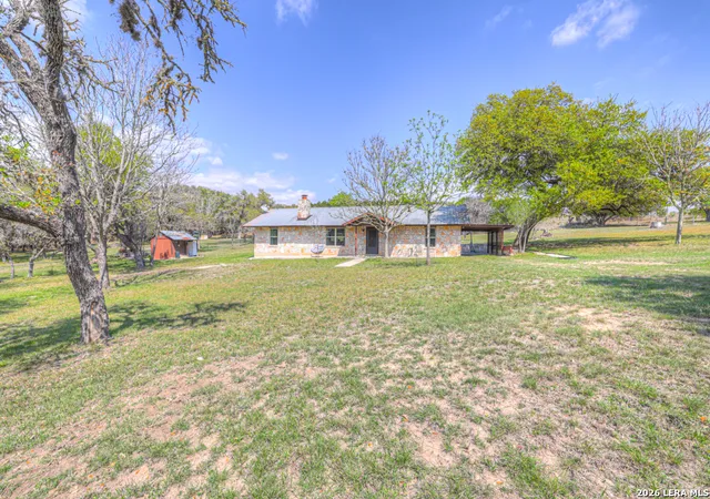 2nd image of 109 Saddle Wood Trl, Comfort, TX 78013 | MLS# 1947439