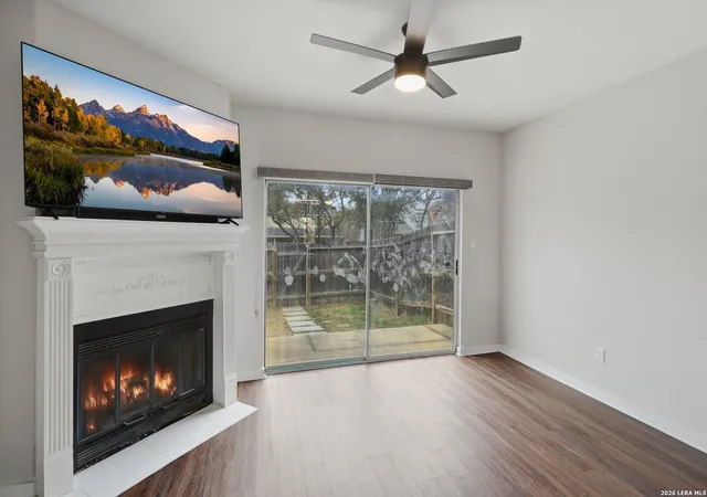 4th image of 10254 Dover Ridge #203, San Antonio, TX 78250 | MLS# 1947478