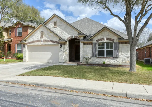 Photo 2 of Sale Pending at 13006 Essen Forest, Helotes, TX 78023 | MLS# 1947496 | Listing updated on 2026-03-23