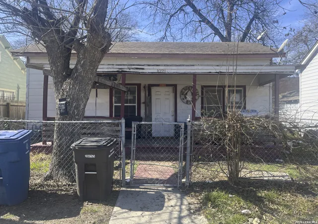 Photo 2 of Single family home for sale at 1021 Cherry, San Antonio, TX 78202 | MLS# 1947516 | Listing updated on 2026-03-20