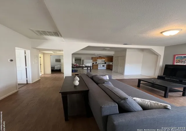 Photo 2 of Single family home for sale at 1023 Cherry, San Antonio, TX 78202 | MLS# 1947522 | Listing updated on 2026-03-20
