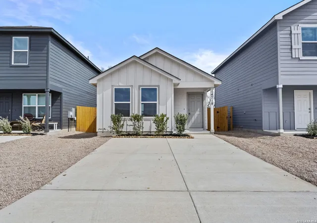 Photo 1 of Single family home for sale at 14718 Candelabra Cactus, San Antonio, TX 78221 | MLS# 1947527 | Listing updated on 2026-09-18